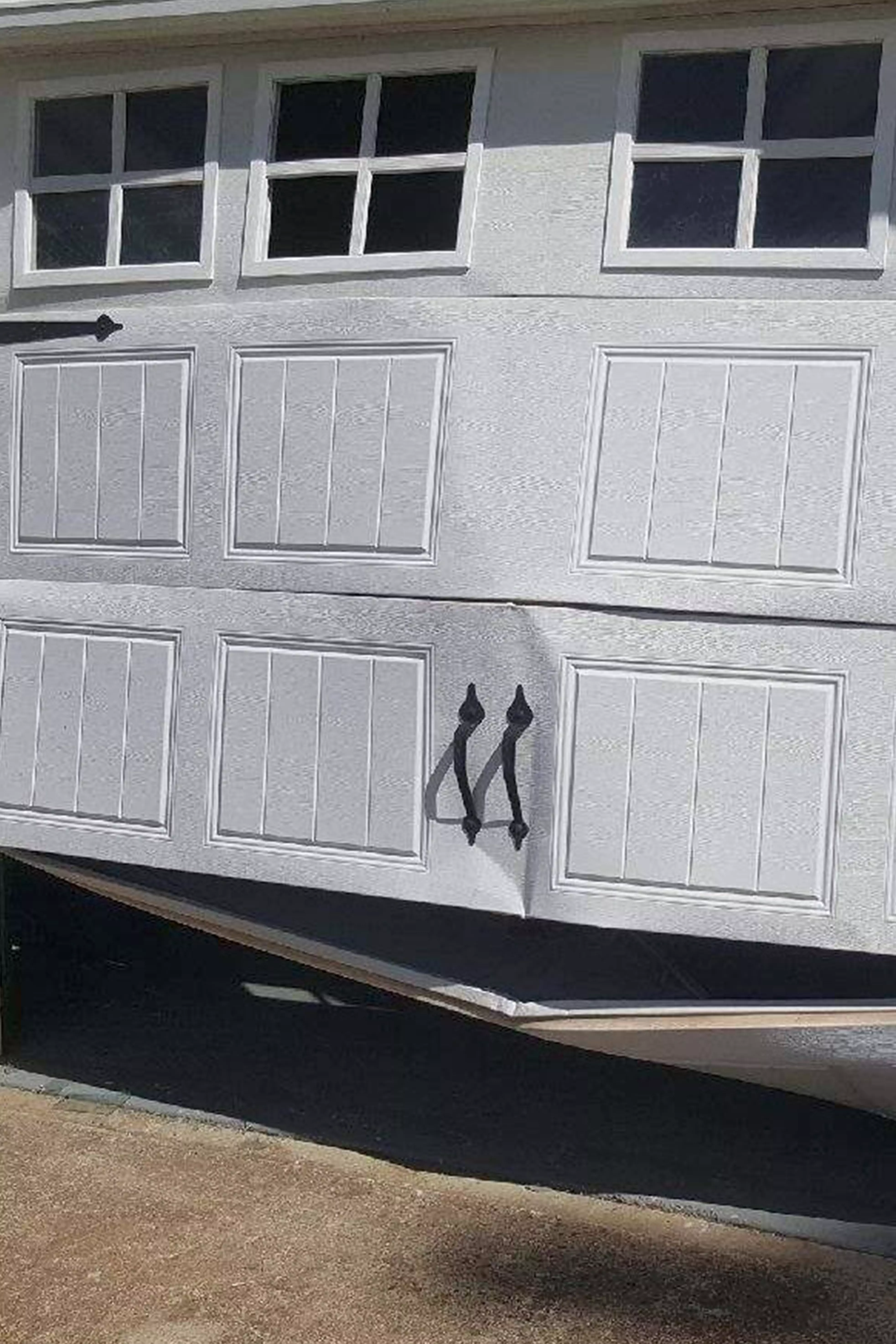 Garage door replacement service