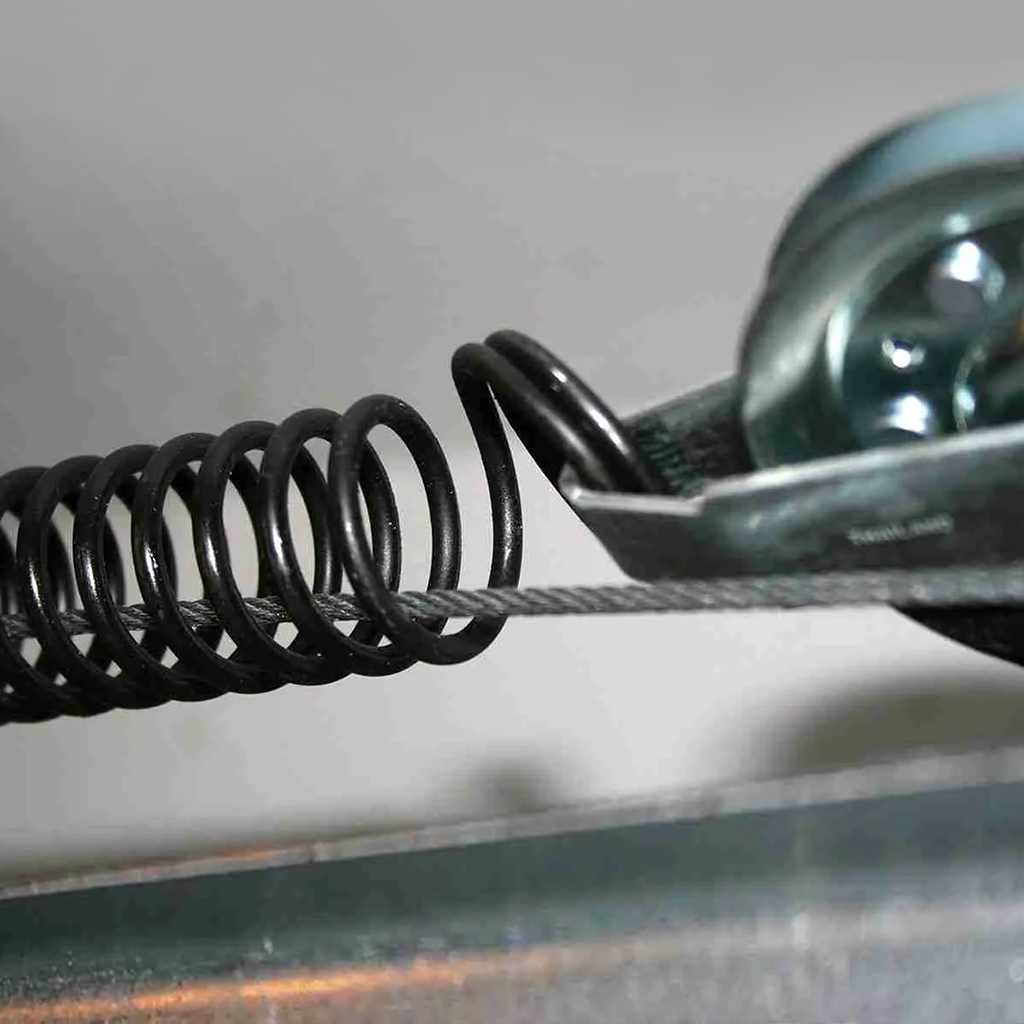 Garage doors springs